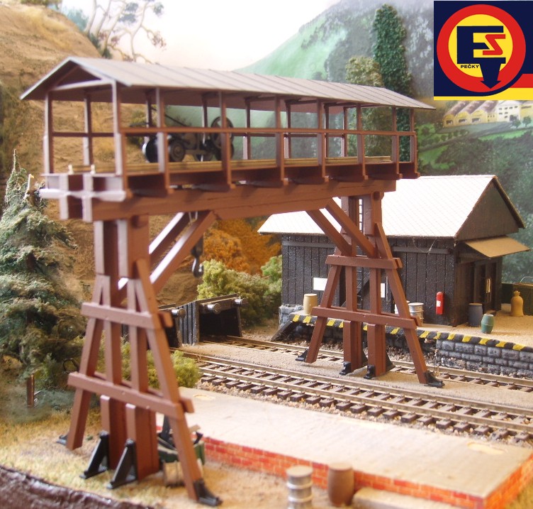 H0 Port�lov� je��b - hotov� model