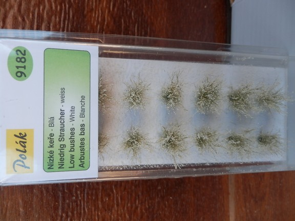 N�zk� ke�e kvetouc� - b�l�