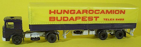 TT MAN a n�v�s s plachtou "HUNGAROCAMION BUDAPEST"